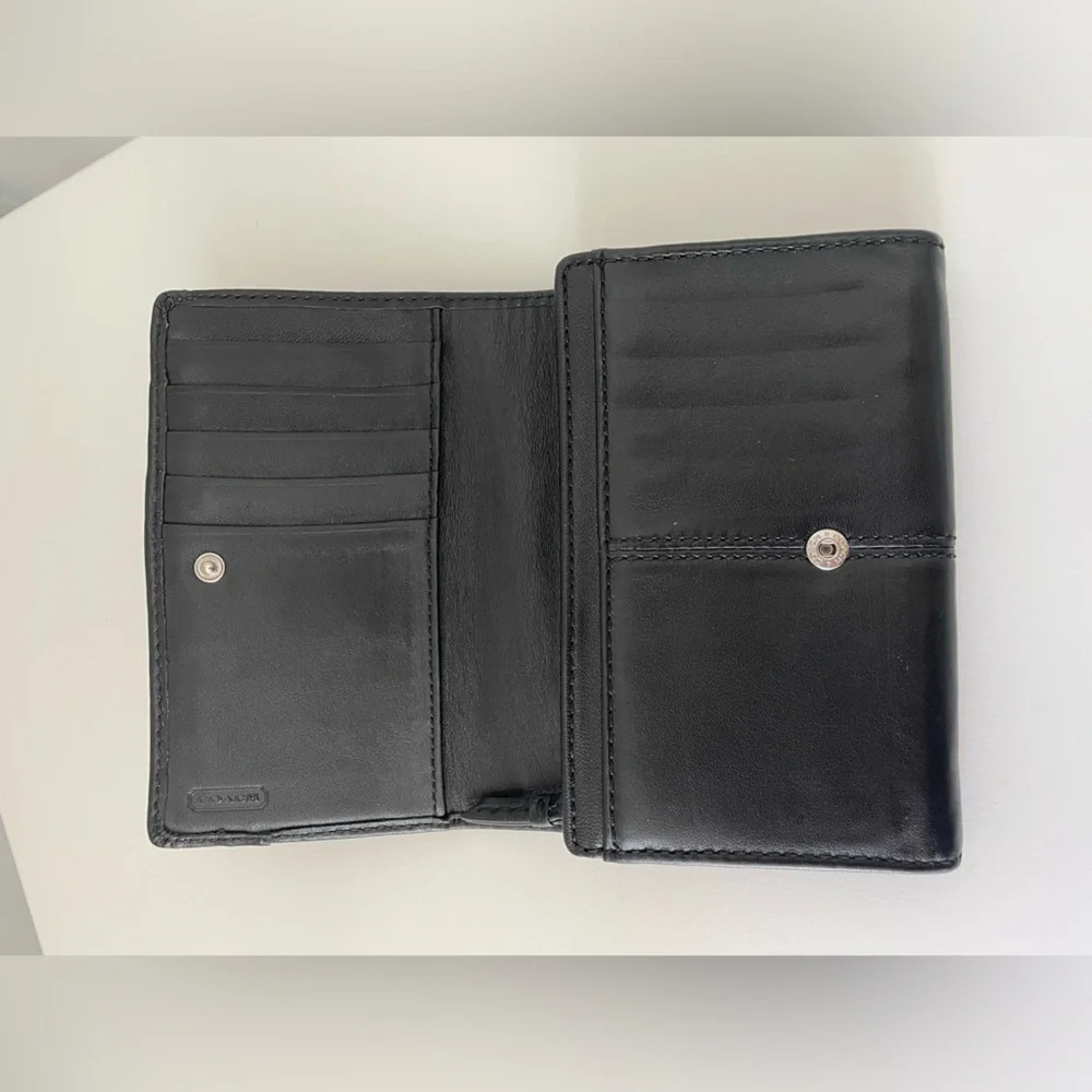Coach Vintage Soho Pleated Leather Wallet Y2k